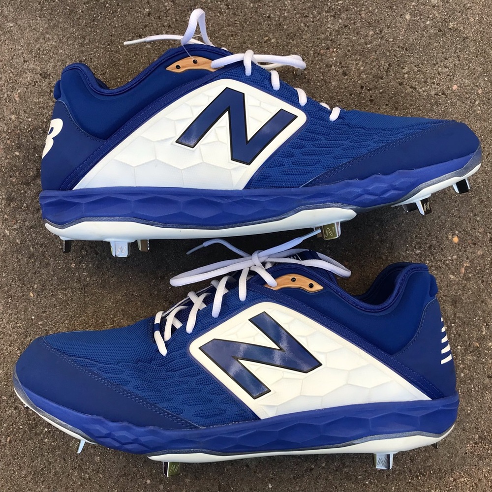 NEW w/o box New Balance Size 17 Cleats